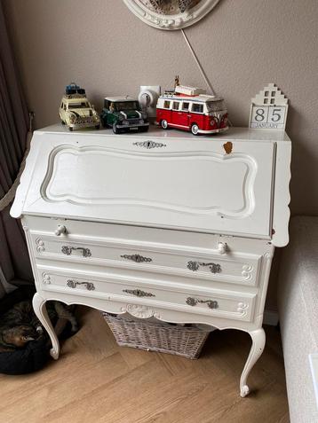 Queen Ann secretaire bureau