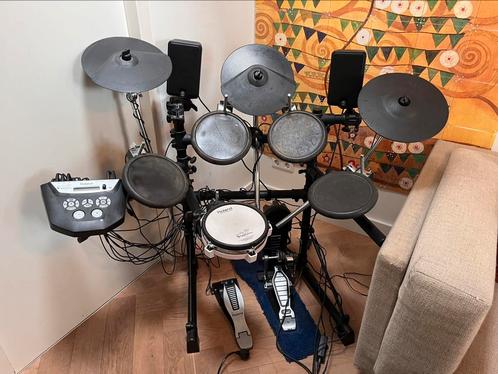 Roland TD6-V elektrische drums, met percussie en Yamaha Box, Muziek en Instrumenten, Drumstellen en Slagwerk, Gebruikt, Roland