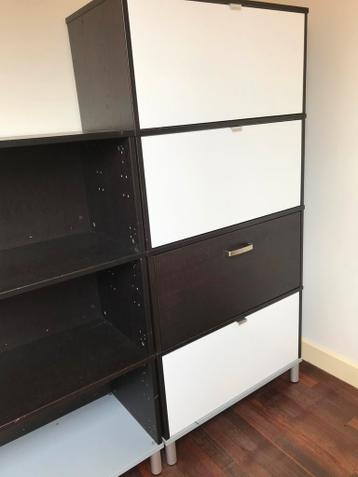 3 hoogglans witte kastdeuren IKEA Effektiv voor kastdeuren - afbeelding 1 3 hoogglans witte kastdeuren IKEA Effektiv voor kastdeuren - afbeelding 1