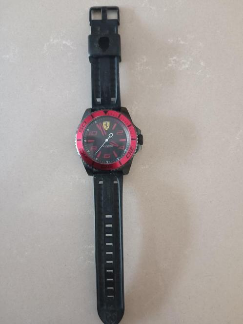 Ferrari Horloge, Verzamelen, Overige Verzamelen, Zo goed als nieuw, Ophalen