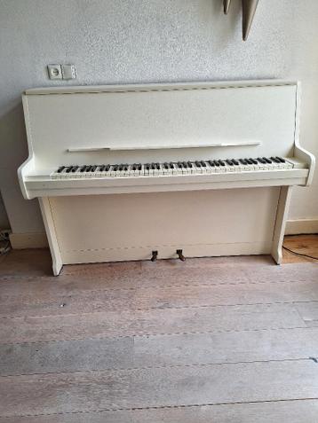 Piano Rippen wit