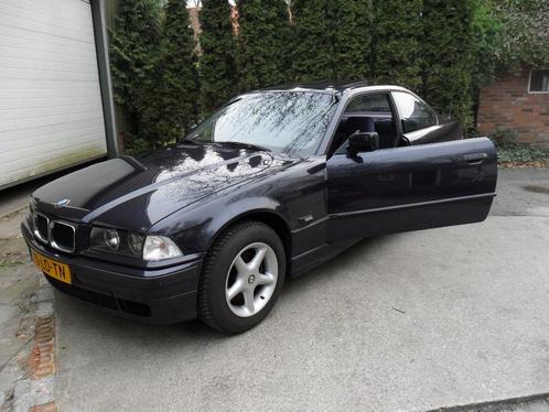 BMW  3 Serie E36 Originele krik en meer onderdelen, Auto diversen, Krikken, Zo goed als nieuw, Schaarkrik, Ophalen of Verzenden