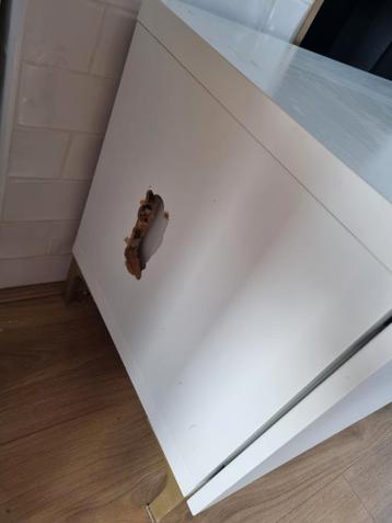 Ikea Besta kastje - wit met 2 grote lades - afbeelding 3 Ikea Besta kastje - wit met 2 grote lades - afbeelding 3