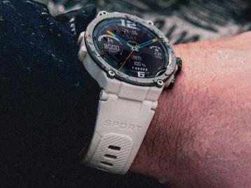 VEHO Kuzo F1-S  smartwatch Nieuw in verpakking, witte band