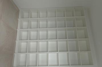 5 IKEA Billy boekenkasten smal wit met bovendeel - afbeelding 1 5 IKEA Billy boekenkasten smal wit met bovendeel - afbeelding 1