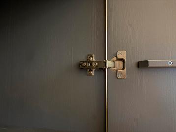 Woood Dennis houten kledingkast - grijs - afbeelding 5 Woood Dennis houten kledingkast - grijs - afbeelding 5