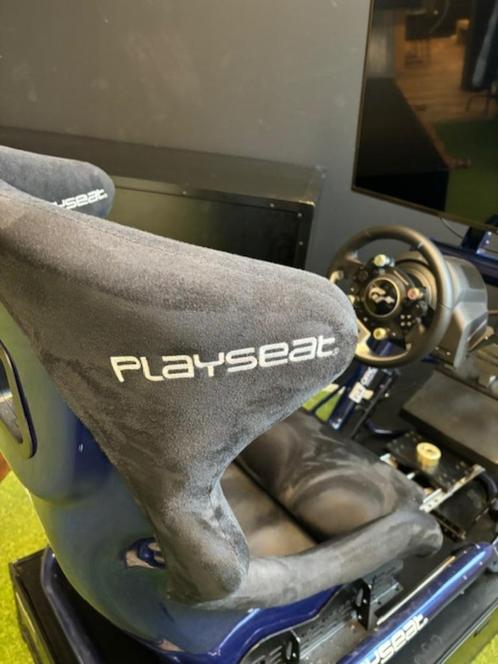 Playseat, stuur, pedalen en ingebouwde speakers FIA official, Spelcomputers en Games, Spelcomputers | Sony PlayStation Consoles | Accessoires