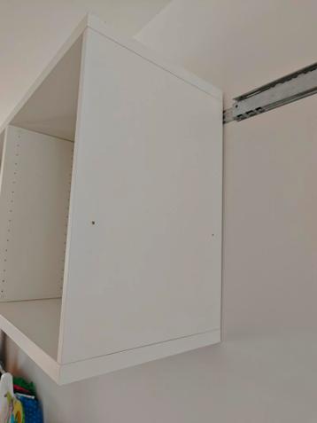 Besta (Ikea) Witte Wandkast met 2 Vakken - afbeelding 4 Besta (Ikea) Witte Wandkast met 2 Vakken - afbeelding 4