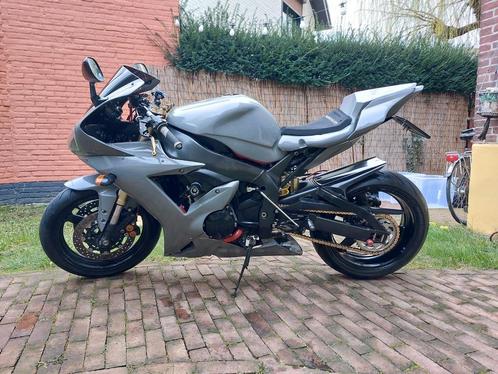 Yamaha R1 2003 Nardo Grey, Motoren, Motoren | Yamaha, Particulier, Super Sport, meer dan 35 kW, 4 cilinders, Ophalen