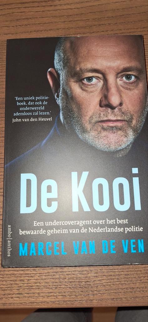 Marcel van de Ven - De Kooi, Boeken, Thrillers, Zo goed als nieuw, Ophalen of Verzenden