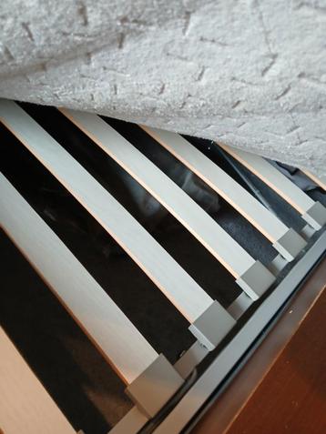 Ikea Malm 160x200 bed compleet met nachtkastjes - afbeelding 3 Ikea Malm 160x200 bed compleet met nachtkastjes - afbeelding 3