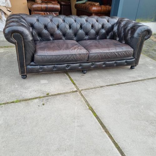 Chesterfield bank vintage black / zwart + GRATIS BEZORGD, Huis en Inrichting, Banken | Bankstellen, Gebruikt, Rechte bank, Leer