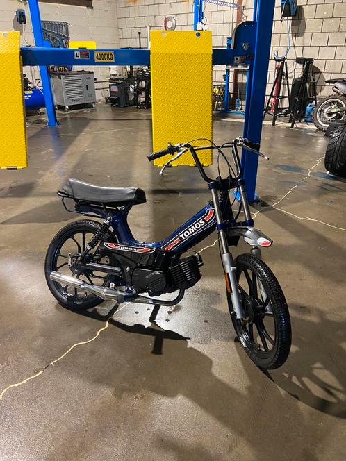 Tomos a35 50cc snelkop blauw kenteken, Fietsen en Brommers, Brommers | Tomos, Zo goed als nieuw, Standard, Maximaal 25 km/u, Ophalen