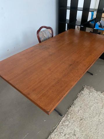 Grote werktafel, eettafel, bureau, stalen frame