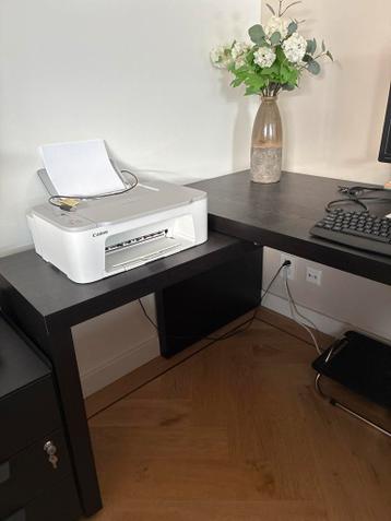 IKEA Bureau Malm - Donkerbruin/Zwart - Tweedelig - afbeelding 2 IKEA Bureau Malm - Donkerbruin/Zwart - Tweedelig - afbeelding 2