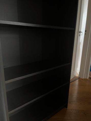 IKEA Billy Boekenkast - Zwart eikenpatroon - afbeelding 3 IKEA Billy Boekenkast - Zwart eikenpatroon - afbeelding 3