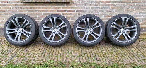 19 inch lichtmetalen originele vw velgen (type savannah), Auto-onderdelen, Banden en Velgen, Band(en), 19 inch, Ophalen of Verzenden