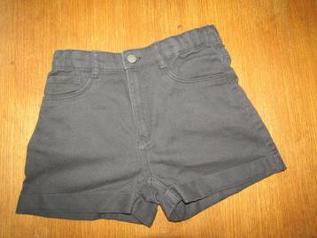 H&M korte broek zwarte jeans maat 158