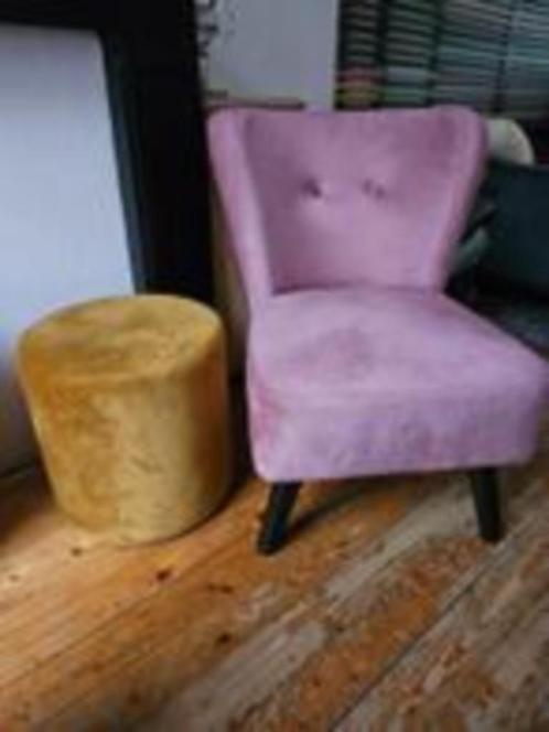 Nieuwe roze velours fauteuil, Huis en Inrichting, Fauteuils, Nieuw, Hout, Stof, 75 tot 100 cm, 75 tot 100 cm, Ophalen