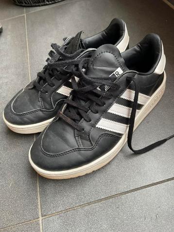 Adidas tennis schoenen maat 38 2/3