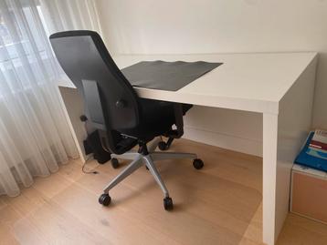 Bureau wit - Ikea; model MALM 151x 65 - gebruikt - afbeelding 2 Bureau wit - Ikea; model MALM 151x 65 - gebruikt - afbeelding 2