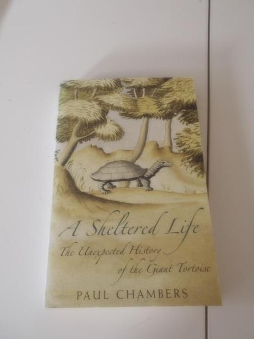 A sheltered life by Paul Chambers, Boeken, Wetenschap, Gelezen, Natuurwetenschap, Ophalen of Verzenden