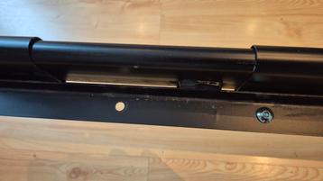 Meegroei zwart metalen bedframe Ikea - afbeelding 8 Meegroei zwart metalen bedframe Ikea - afbeelding 8