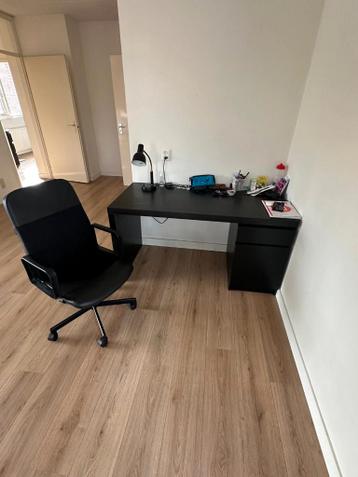 MALM bureau 140x65 - afbeelding 2 MALM bureau 140x65 - afbeelding 2