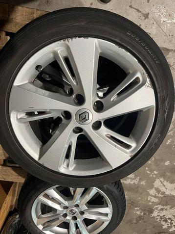 17 inch gebr.set 5x114,3 Renault velgen 