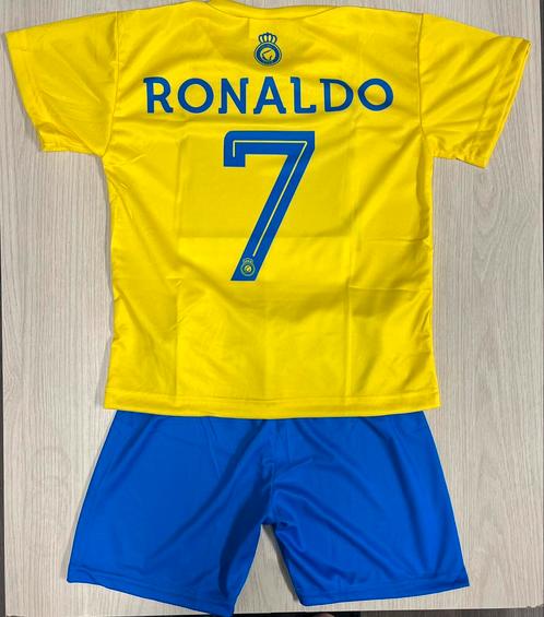 Ronaldo Al-Nassr voetbaltenue voetbalshirt met broek 2024, Sport en Fitness, Voetbal, Nieuw, Broek, Ophalen of Verzenden