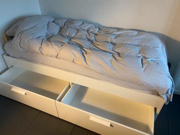 BRIMNES - IKEA bedframe met opberglades + VALEVÅG matras - afbeelding 2 BRIMNES - IKEA bedframe met opberglades + VALEVÅG matras - afbeelding 2