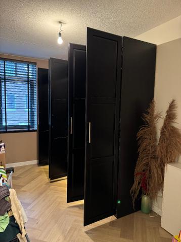 Ikea Pax Kledingkast zwart - afbeelding 3 Ikea Pax Kledingkast zwart - afbeelding 3