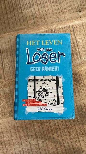 Jeff Kinney - Geen paniek! Het leven van een loser deel 6
