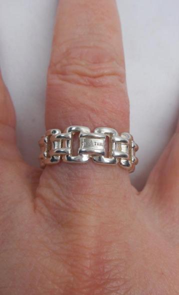 Zilveren mooie My Thai ring maat 18,5 nr.954