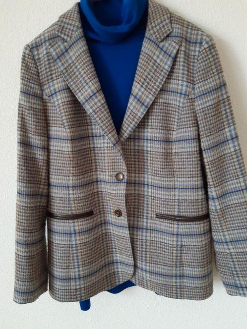 VOORJAARS BLAZER VAN BASLER MAAT 44., Kleding | Dames, Jasjes, Kostuums en Pakken, Ophalen of Verzenden