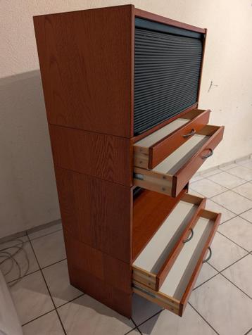 IKEA EFFECTIV Kast met rolluiken - afbeelding 4 IKEA EFFECTIV Kast met rolluiken - afbeelding 4