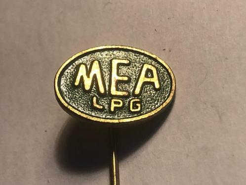 Metalen MEA LPG GASMERK Speld (Groen/Messingkleur)., Verzamelen, Speldjes, Pins en Buttons, Zo goed als nieuw, Speldje of Pin