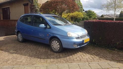 Daewoo Tacuma 93.068 km Met NAP  Schade lees advertentie aub, Auto diversen, Schadeauto's, Handgeschakeld, Benzine, MPV, Blauw