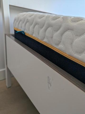 160 x 200 bedframe & mattress // bedframe en matras - afbeelding 7 160 x 200 bedframe & mattress // bedframe en matras - afbeelding 7