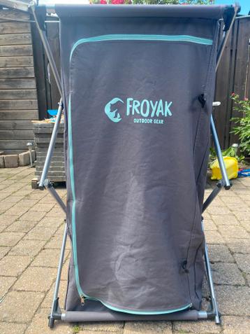 Froyak kastje, kampeermeubel, campingkast, caravan