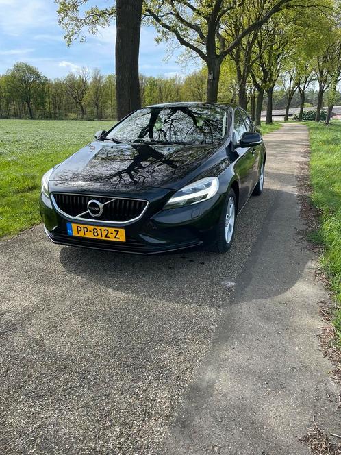 Volvo V40 2.0 225PK 415NM 2017 Zwart, Auto's, Volvo, Particulier, V40, ABS, Airbags, Airconditioning, Alarm, Bluetooth, Bochtverlichting
