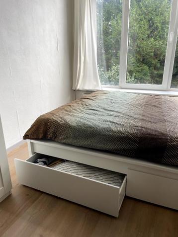 MALM bedframe, 2 lades, matras & topper: 160 bij 200 cm IKEA - afbeelding 3 MALM bedframe, 2 lades, matras & topper: 160 bij 200 cm IKEA - afbeelding 3