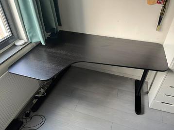 IKEA Hoekbureau (Bekant) zwart 160x110/60 - afbeelding 2 IKEA Hoekbureau (Bekant) zwart 160x110/60 - afbeelding 2
