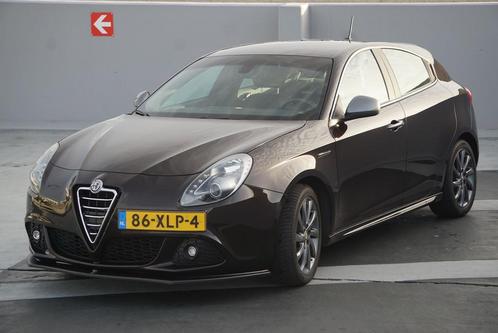 Alfa Romeo Giulietta 1.4 Turbo Multi AIR TCT 2012 Zwart, Auto's, Alfa Romeo, Particulier, Giulietta, ABS, Benzine, A, Hatchback