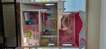 Barbie (poppen)huis