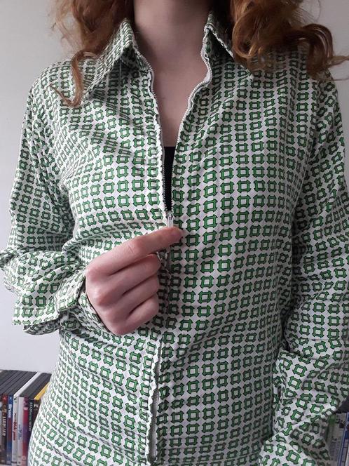 Vintage jaren 70 wit en groene print blouse / vest met rits, Kleding | Dames, Tops, Zo goed als nieuw, Maat 38/40 (M), Wit, Lange mouw