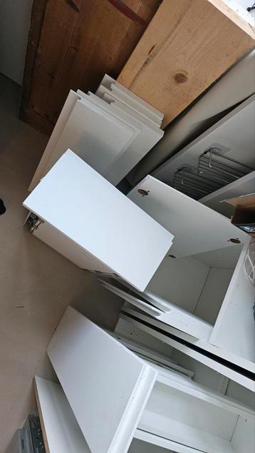 Ikea Voxtorp fronten bovenkasten lades maximera Ikea Keuken - afbeelding 3 Ikea Voxtorp fronten bovenkasten lades maximera Ikea Keuken - afbeelding 3
