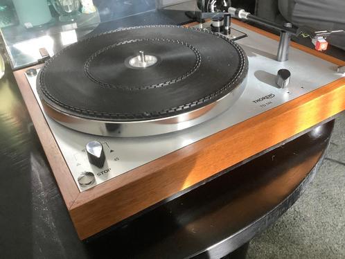 Thorens Td 146 gereviseerd met Garantie at91 element, Audio, Tv en Foto, Platenspelers, Zo goed als nieuw, Platenspeler, Thorens