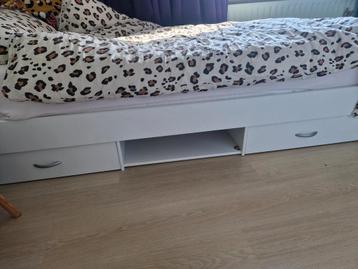 1 persoons bed GRATIS