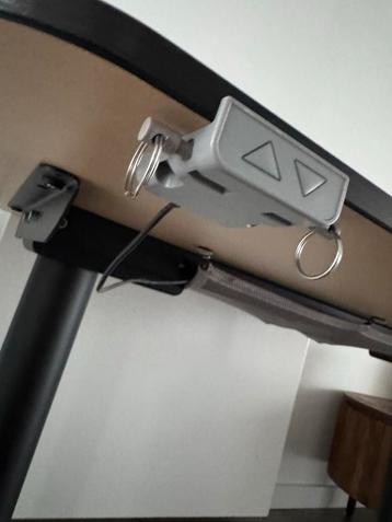 IKEA Bekant Zit-Sta Bureau Elektrisch - Zwart - afbeelding 7 IKEA Bekant Zit-Sta Bureau Elektrisch - Zwart - afbeelding 7